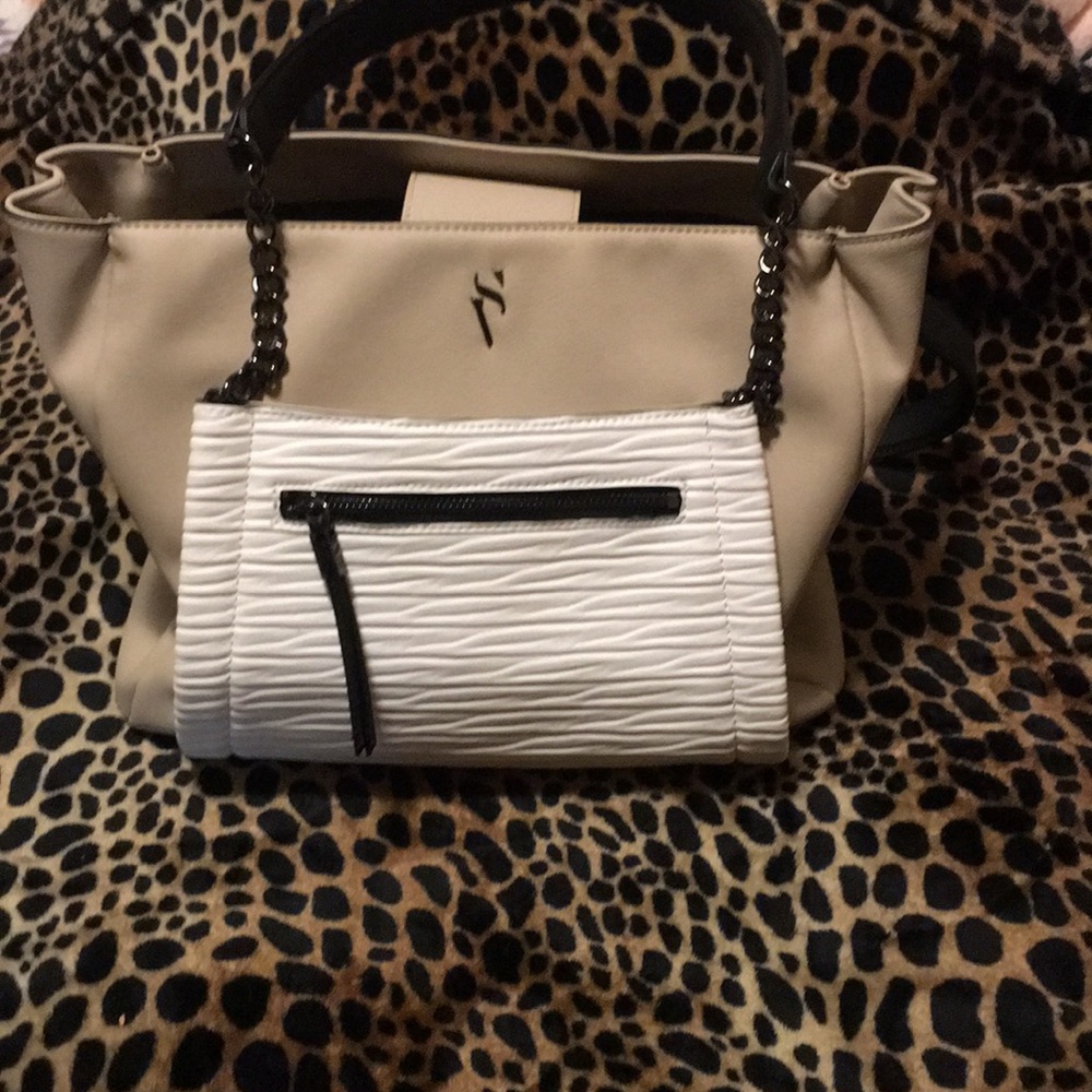 Vera Wang purse